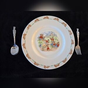 Children's Bunnykins Peter Rabbit Royal Doulton Fine China Plate And Spoon/fork